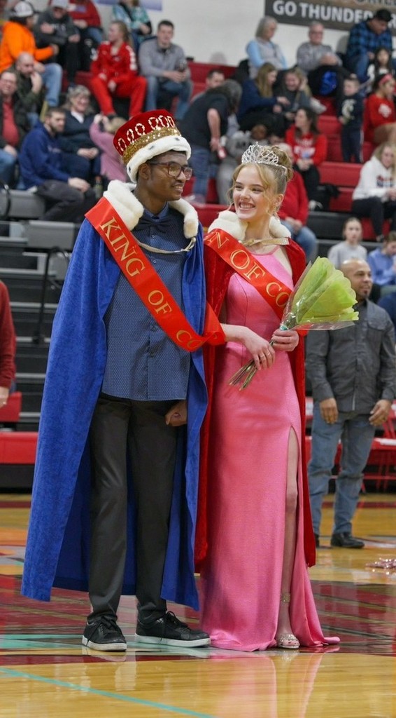 This year's King and Queen of Courts, Deon Hook and Shea Marney!